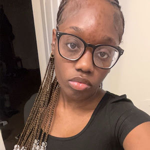 Meet your Posher, Ali’ssha